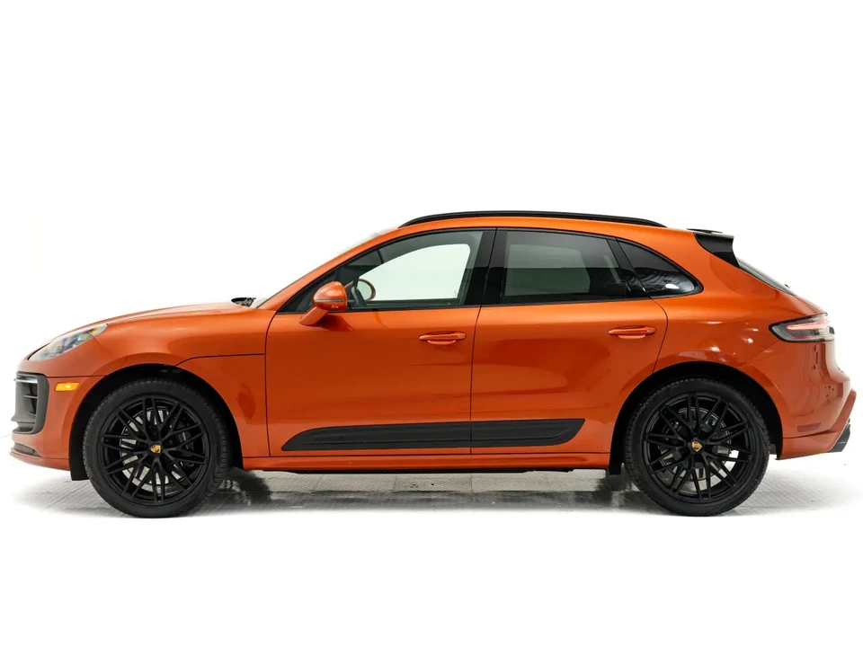 2024 Porsche Macan GTS - Image 2 of 13
