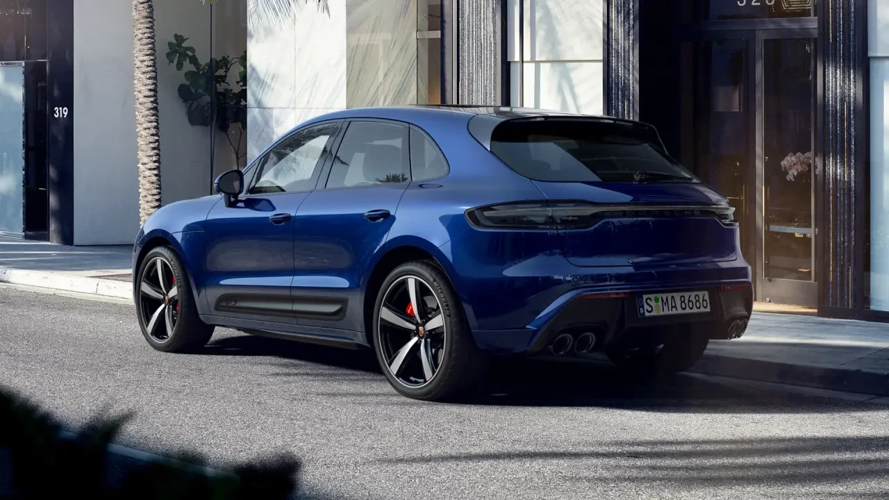 2024 Porsche Macan GTS - Image 3 of 6