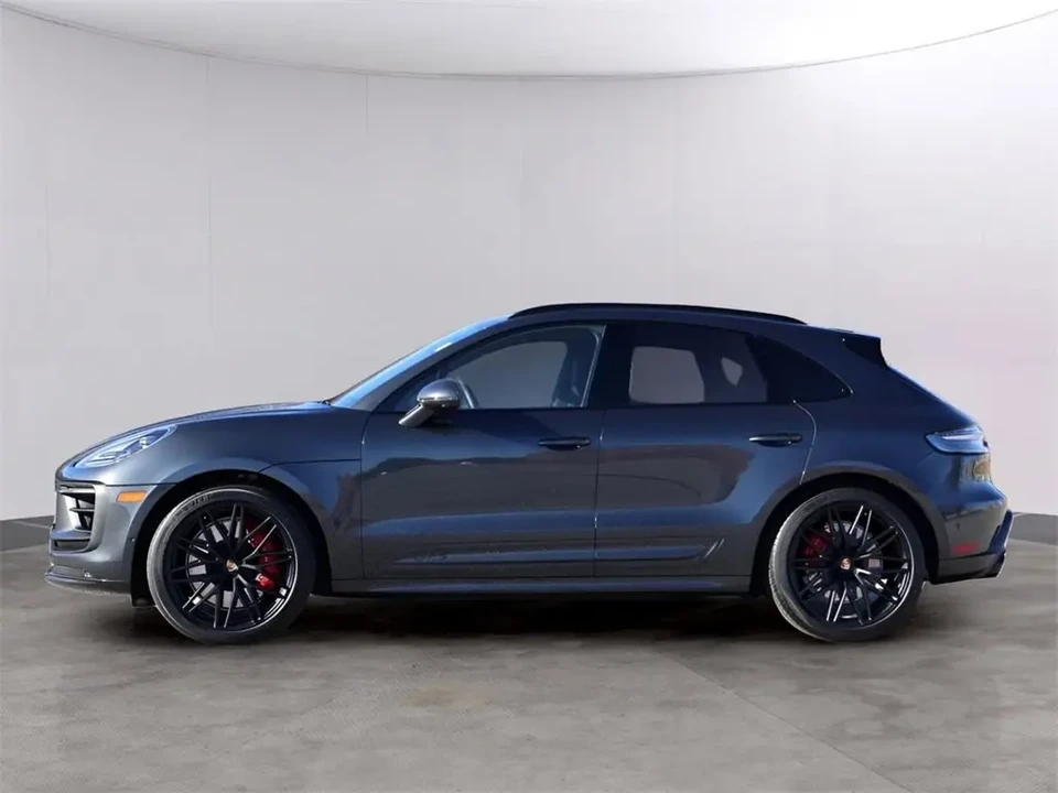 2024 Porsche Macan GTS - Image 2 of 13