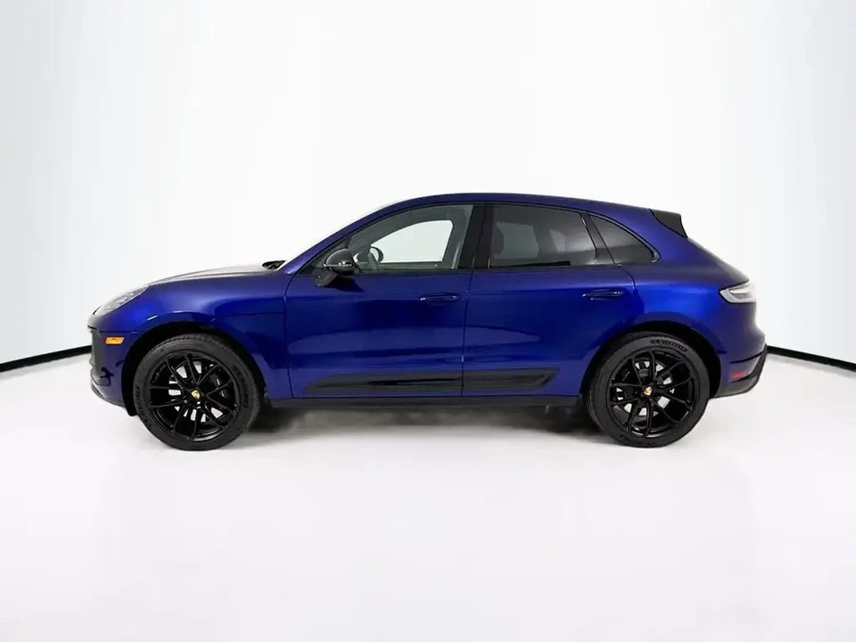 2024 Porsche Macan GTS - Image 2 of 13