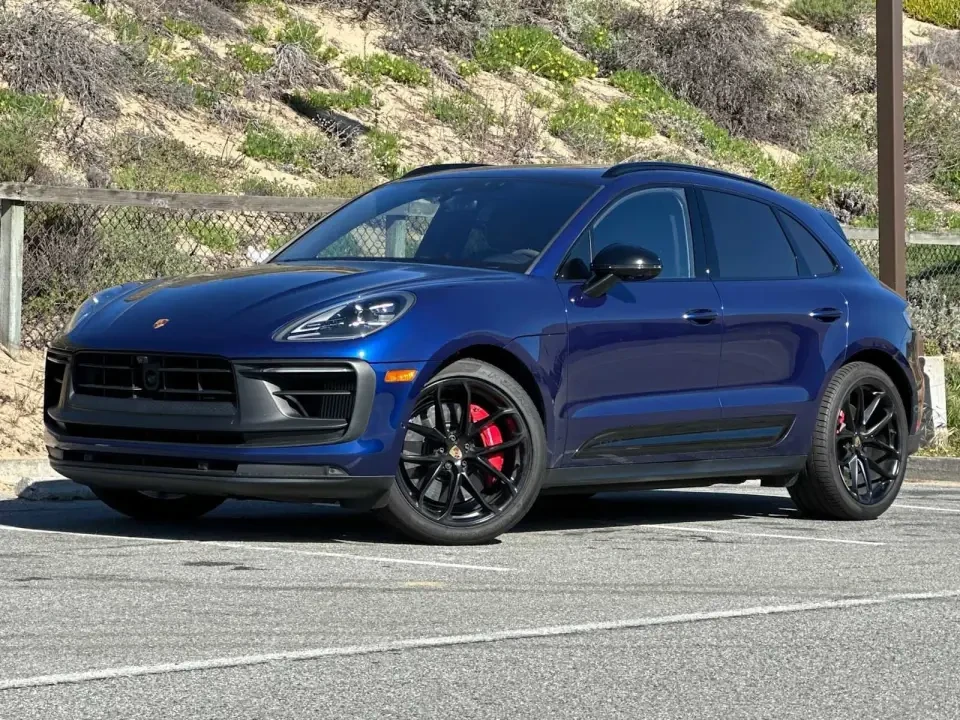 2024 Porsche Macan GTS - Image 11 of 13