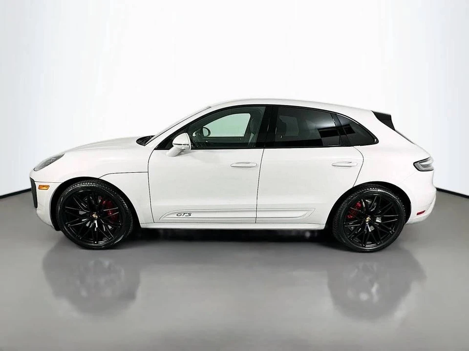 2024 Porsche Macan GTS - Image 2 of 5