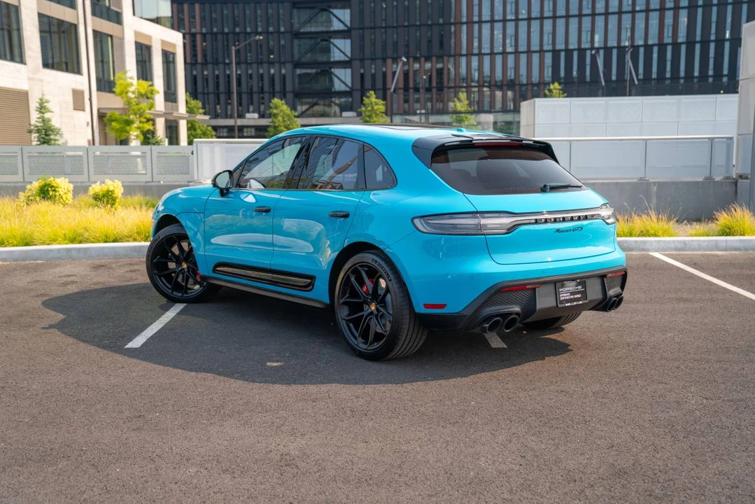 2024 Porsche Macan GTS - Image 3 of 5