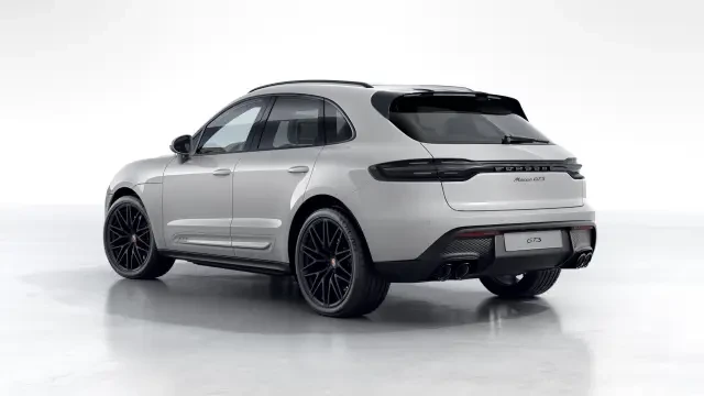 2024 Porsche Macan GTS - Image 22 of 30