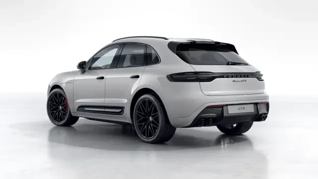 2024 Porsche Macan GTS - Image 22 of 31
