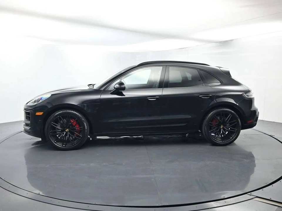 2024 Porsche Macan GTS - Image 2 of 5