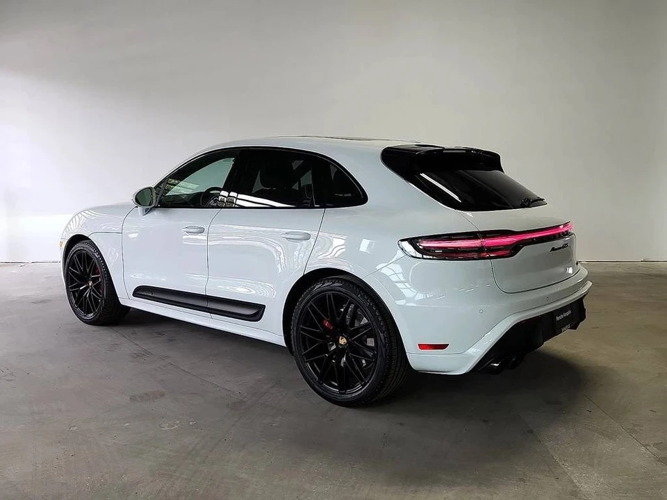2024 Porsche Macan GTS - Image 3 of 5