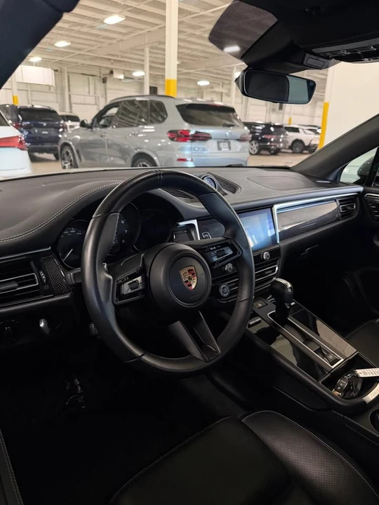 2024 Porsche Macan GTS - Image 5 of 8