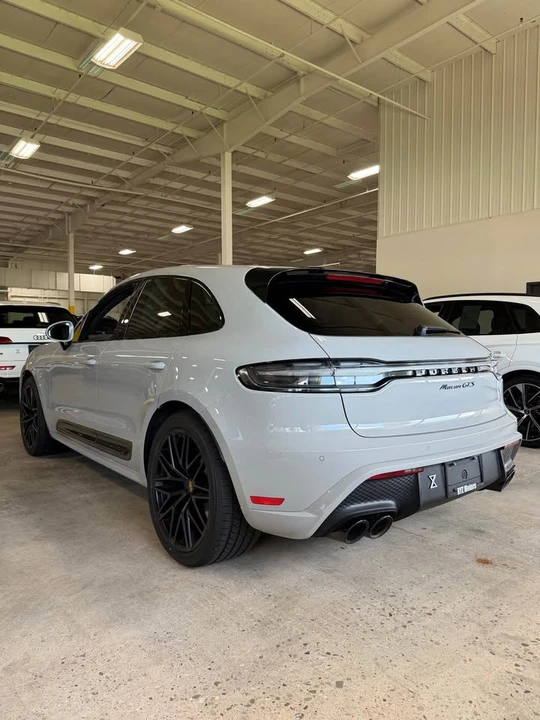 2024 Porsche Macan GTS - Image 4 of 8