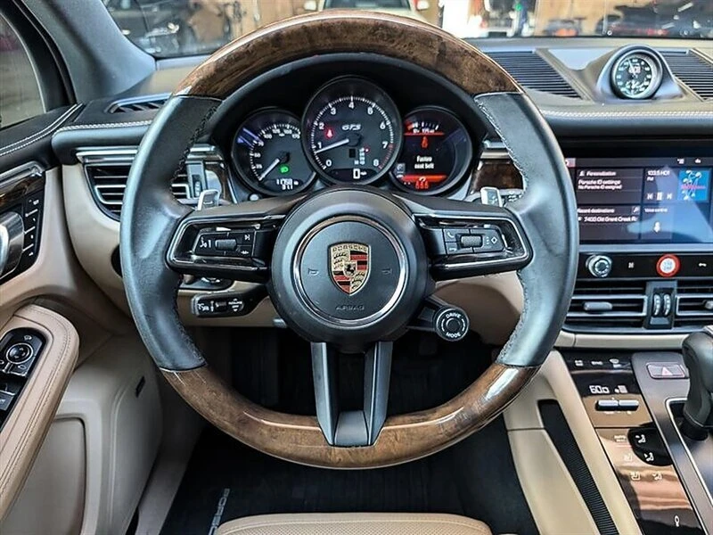 2024 Porsche Macan GTS - Image 19 of 20