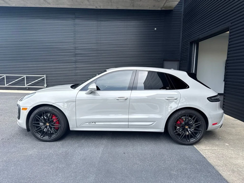 2024 Porsche Macan GTS - Image 2 of 5