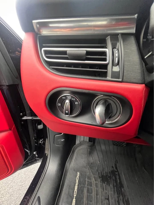 2024 Porsche Macan GTS - Image 2 of 14