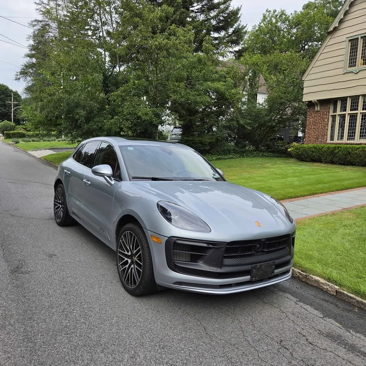 2024 Porsche Macan GTS - Image 6 of 20