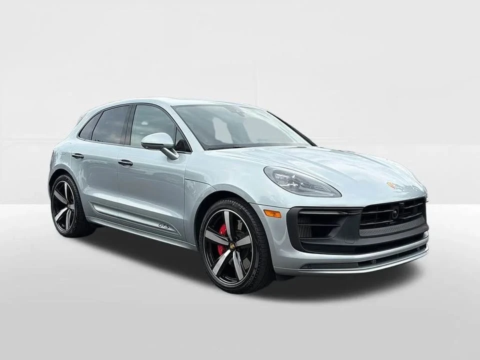 2024 Porsche Macan GTS - Image 2 of 17