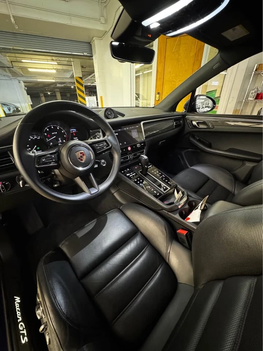 2024 Porsche Macan GTS - Image 8 of 15