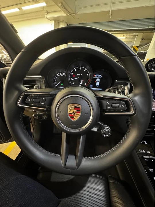 2024 Porsche Macan GTS - Image 9 of 15