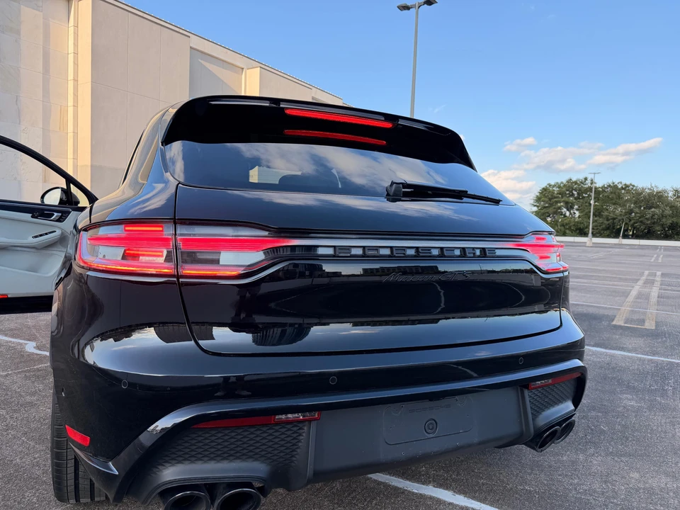 2024 Porsche Macan GTS - Image 13 of 31