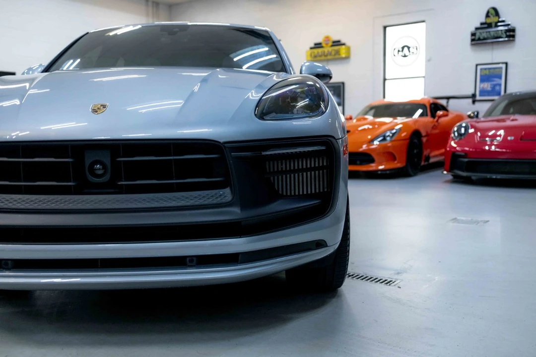 2024 Porsche Macan GTS - Image 11 of 12