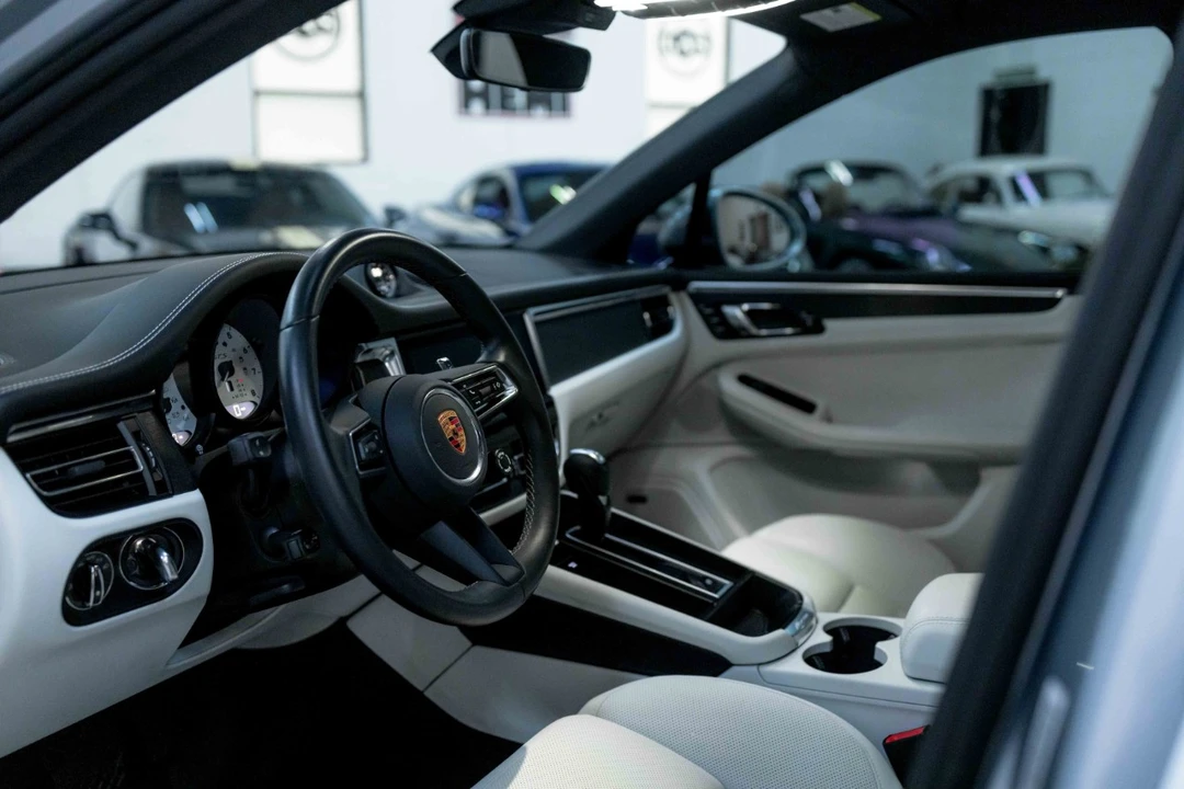 2024 Porsche Macan GTS - Image 2 of 12