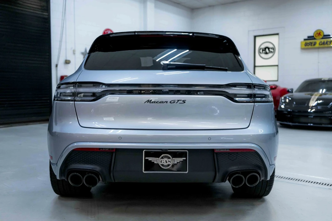 2024 Porsche Macan GTS - Image 8 of 12