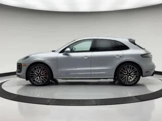 2024 Porsche Macan GTS - Image 9 of 31
