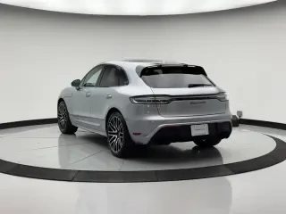 2024 Porsche Macan GTS - Image 21 of 31