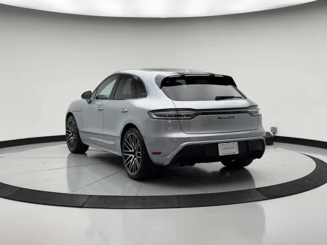 2024 Porsche Macan GTS - Image 18 of 31