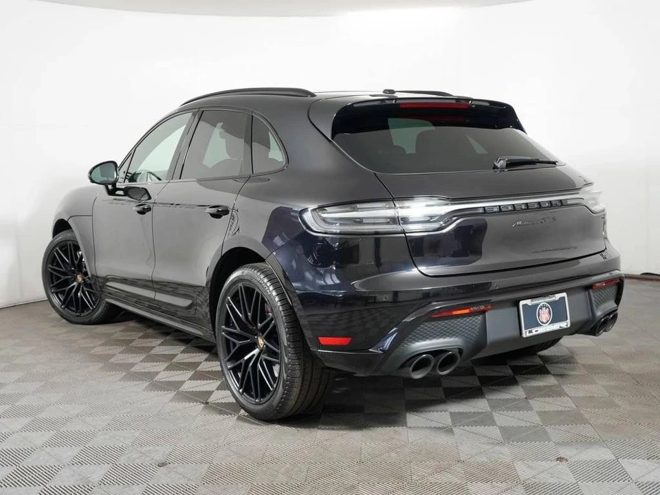 2024 Porsche Macan GTS - Image 3 of 4