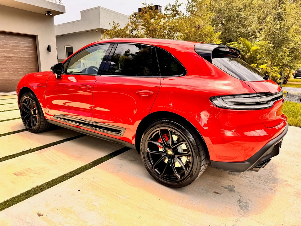 2024 Porsche Macan GTS - Image 3 of 31