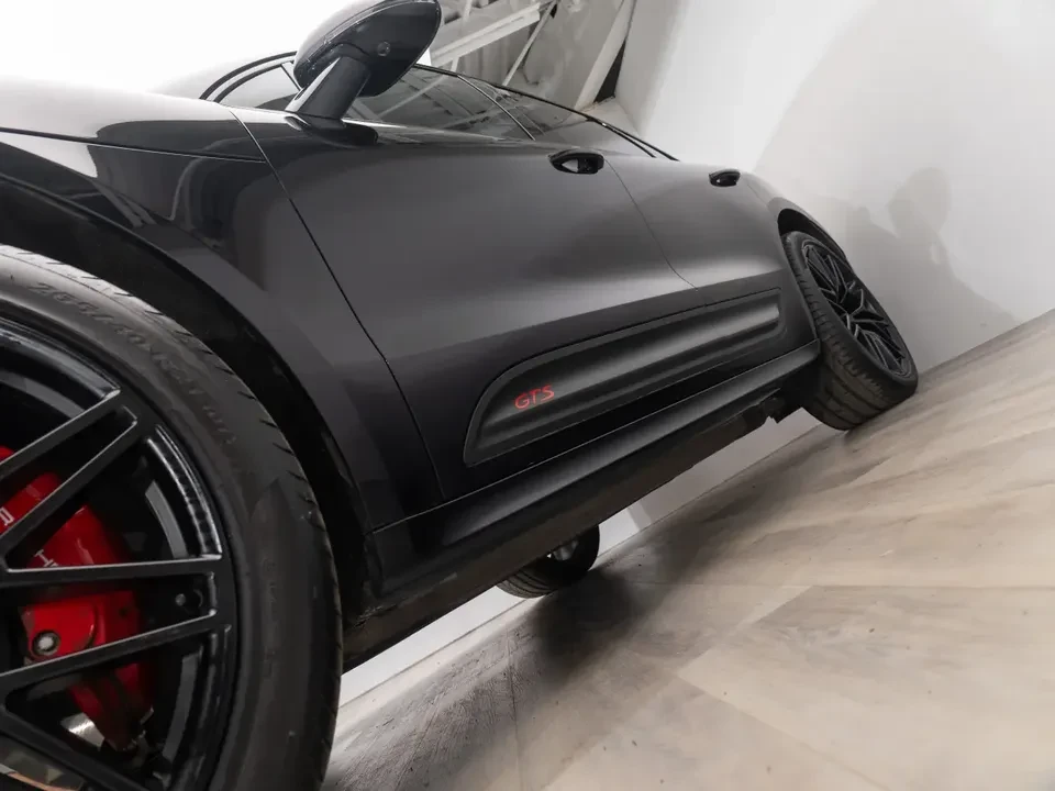 2024 Porsche Macan GTS - Image 10 of 20