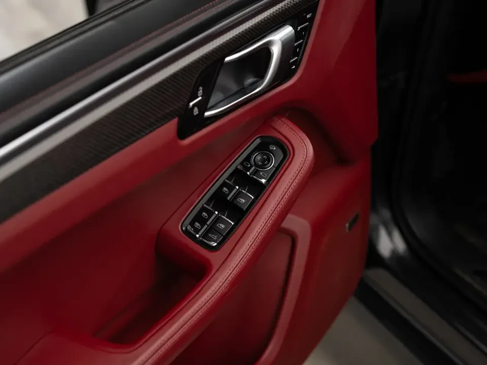 2024 Porsche Macan GTS - Image 2 of 20