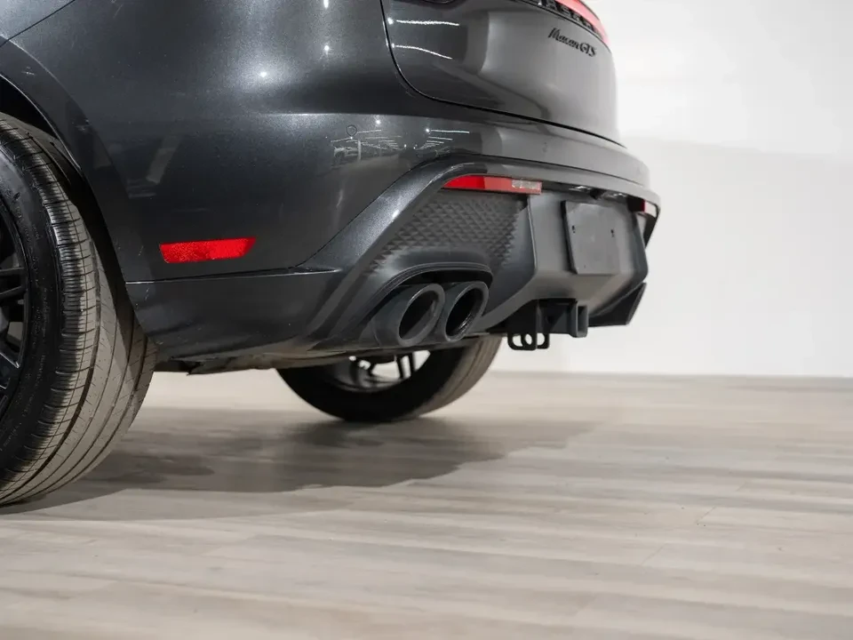2024 Porsche Macan GTS - Image 12 of 20