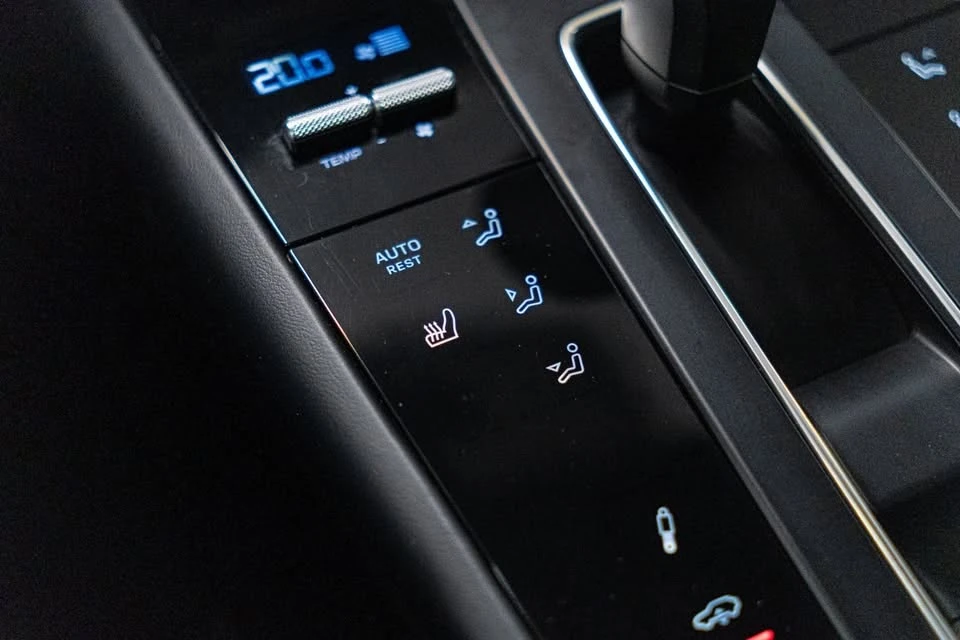 2024 Porsche Macan GTS - Image 20 of 20