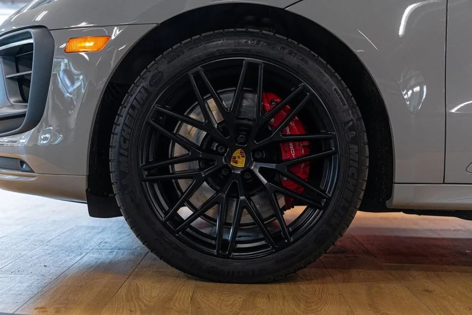 2024 Porsche Macan GTS - Image 5 of 20