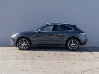 2024 Porsche Macan - Image 2 of 4