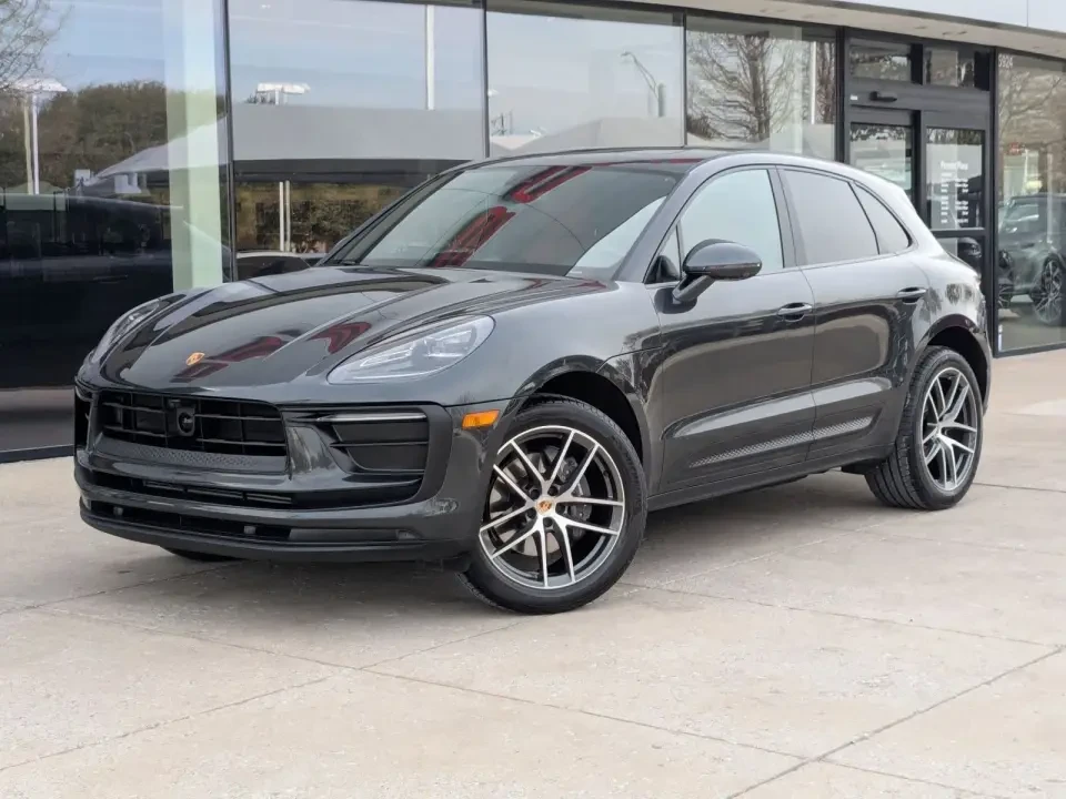 2024 Porsche Macan - Image 2 of 5