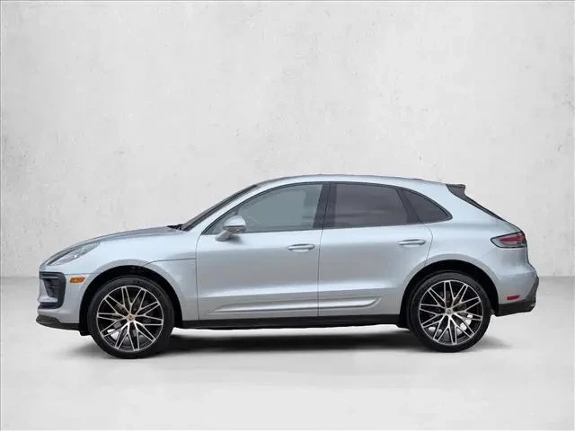 2024 Porsche Macan - Image 2 of 5