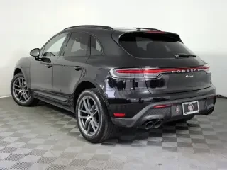 2024 Porsche Macan - Image 3 of 4