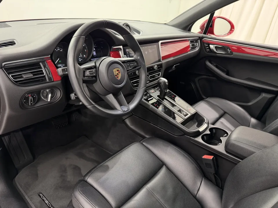 2024 Porsche Macan - Image 4 of 9