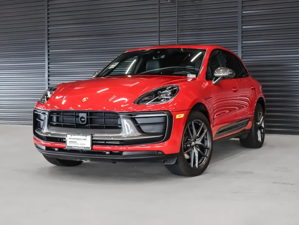 2024 Porsche Macan - Image 9 of 9