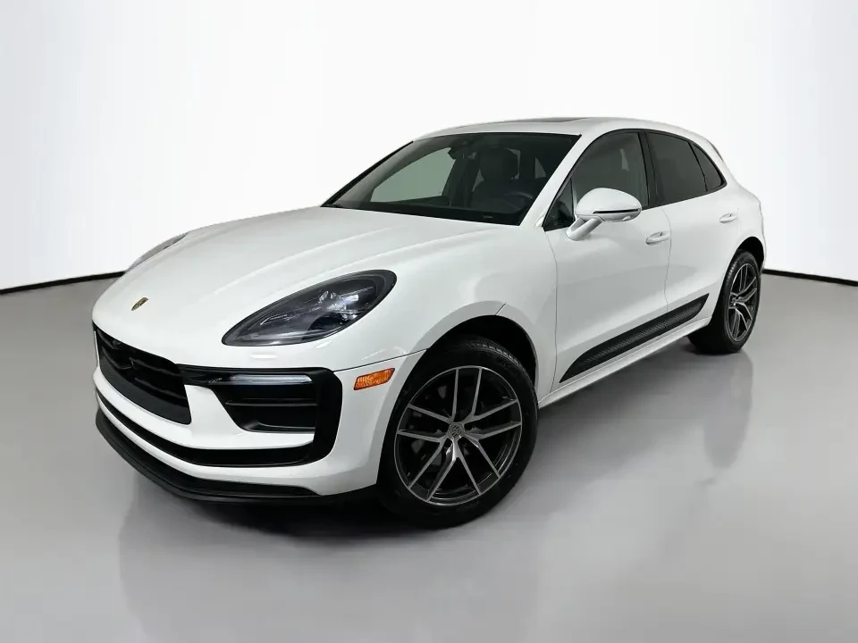 2024 Porsche Macan - Image 11 of 11