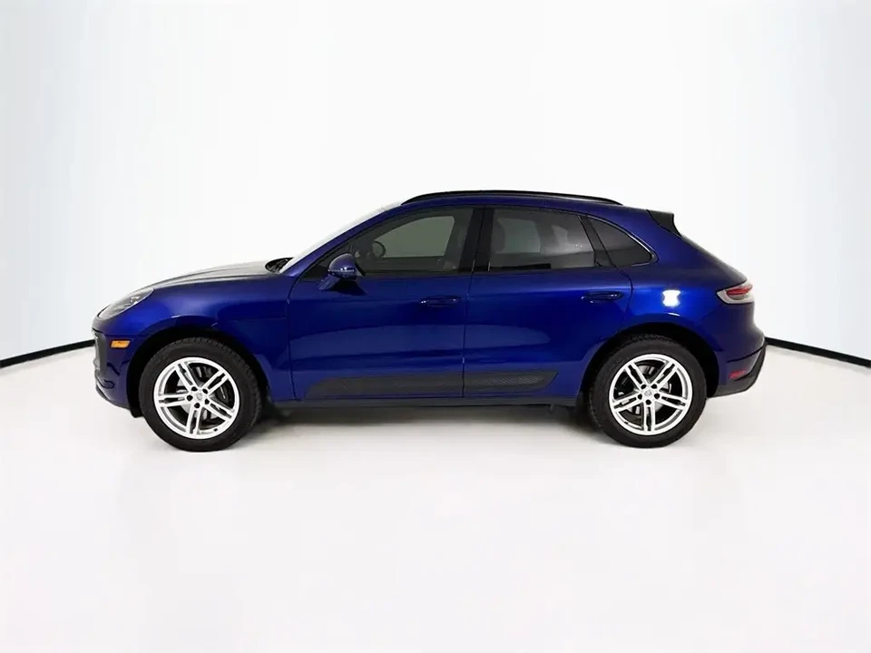 2024 Porsche Macan - Image 2 of 13