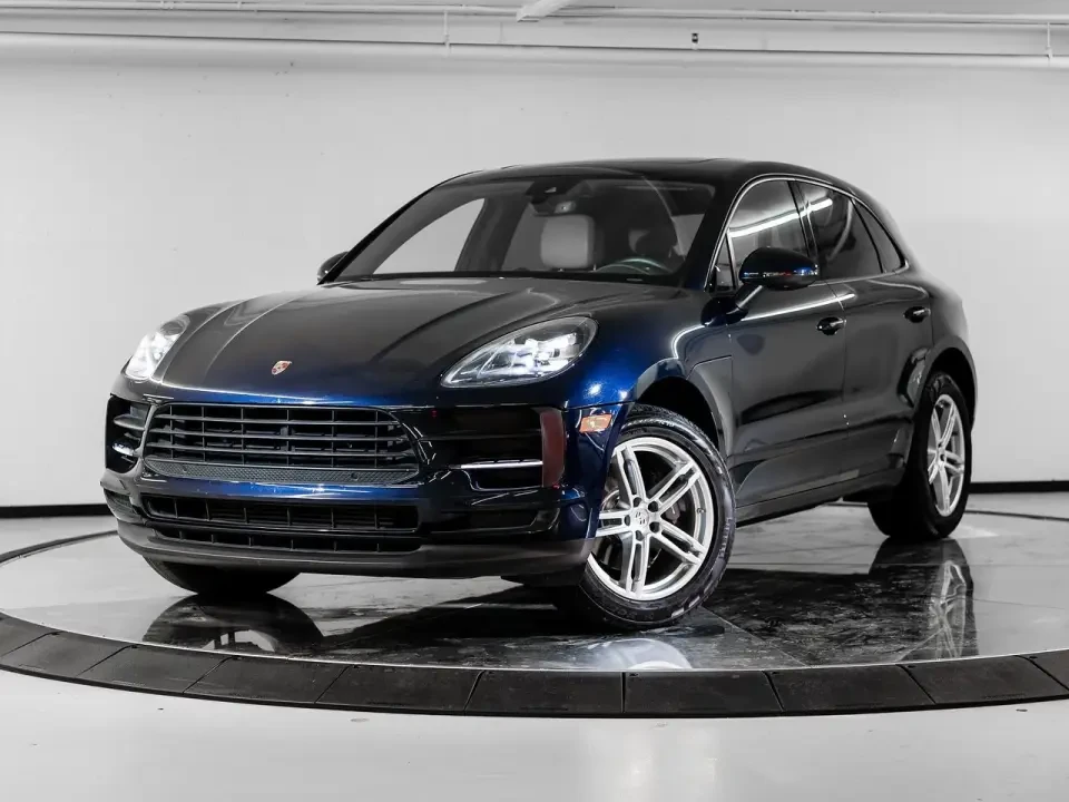 2024 Porsche Macan - Image 11 of 13