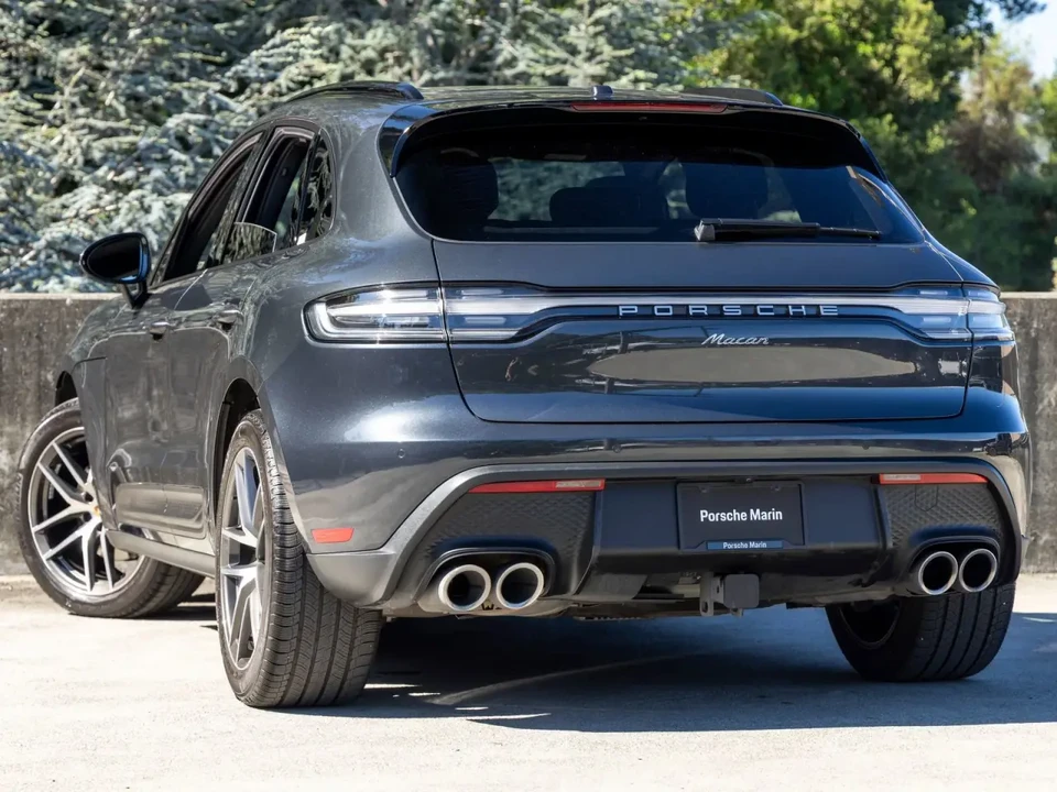 2024 Porsche Macan - Image 3 of 13
