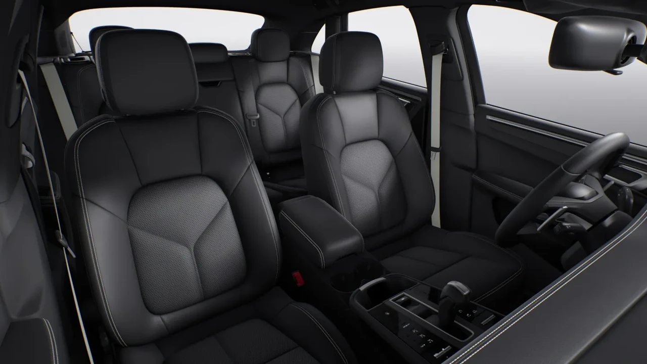 2024 Porsche Macan - Image 6 of 8