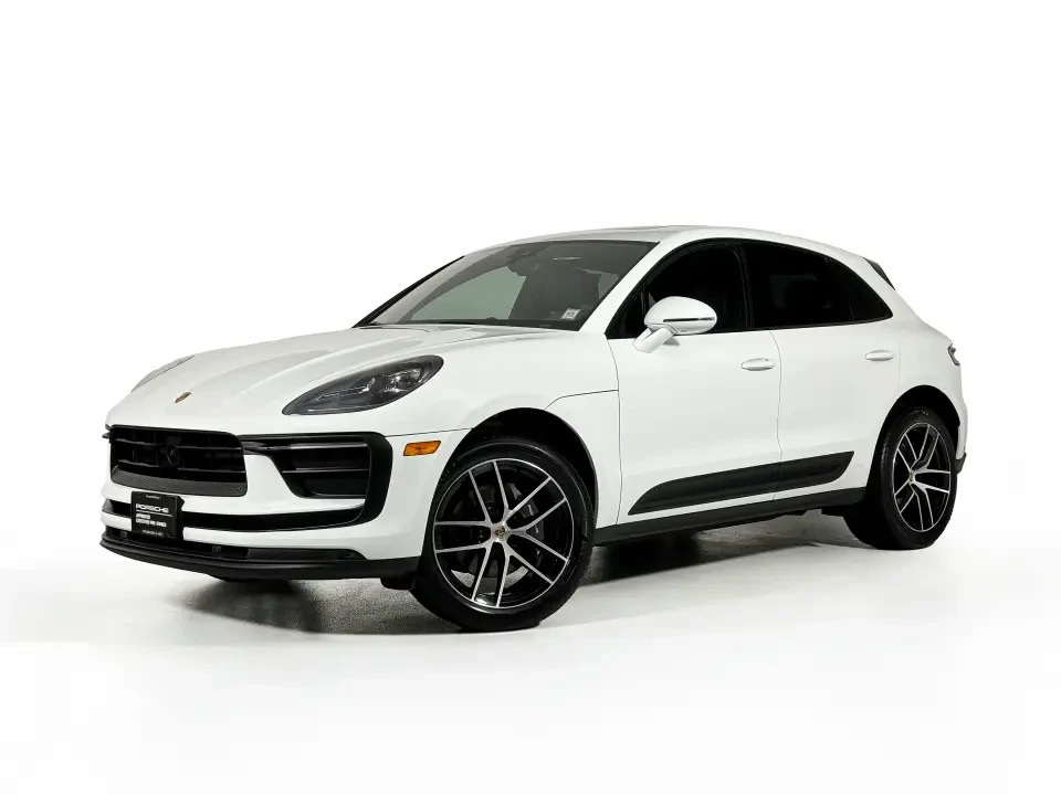 2024 Porsche Macan - Image 11 of 13