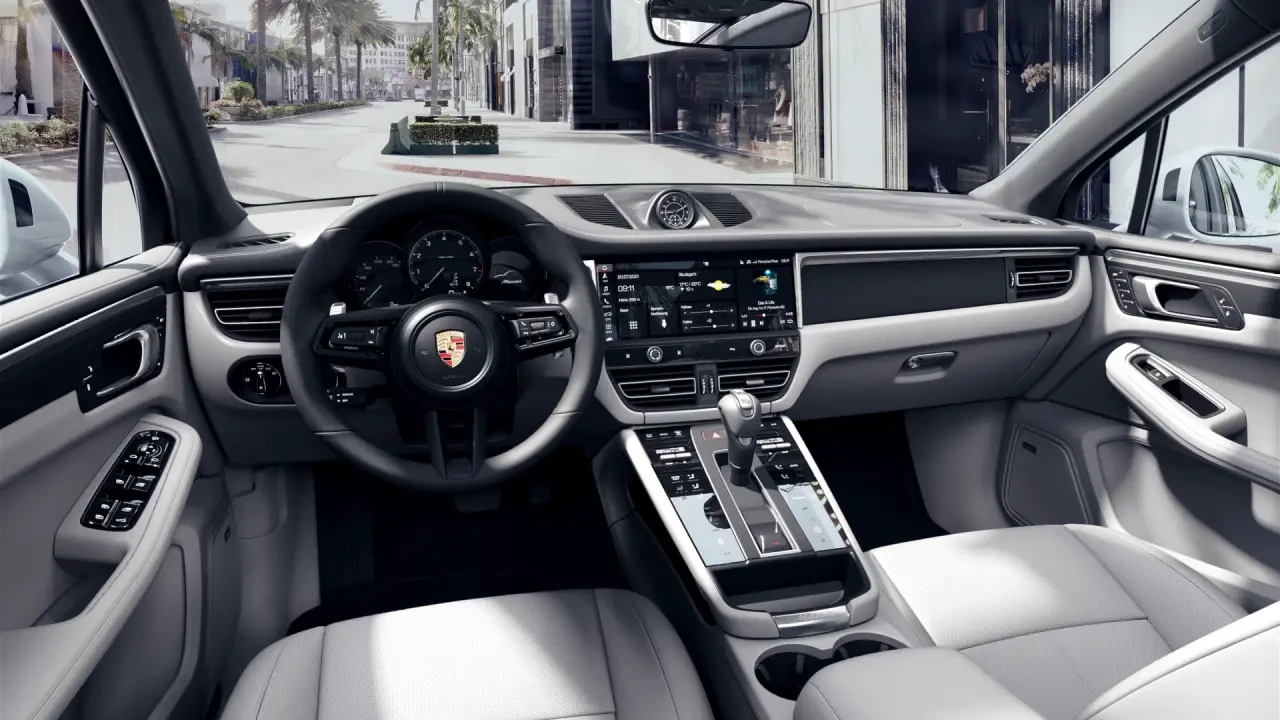 2024 Porsche Macan - Image 4 of 12