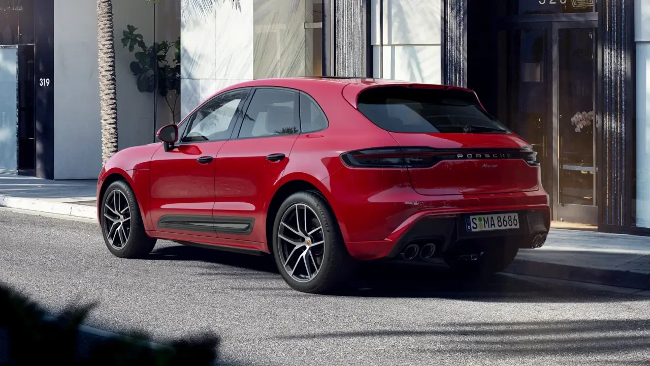 2024 Porsche Macan - Image 3 of 6