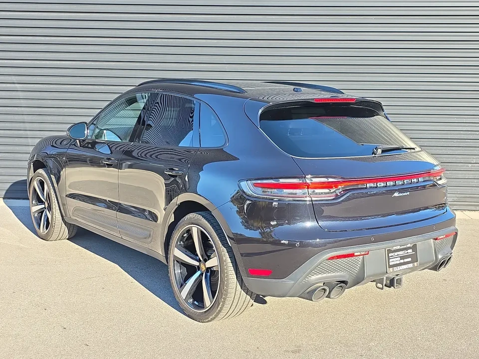 2024 Porsche Macan - Image 3 of 6