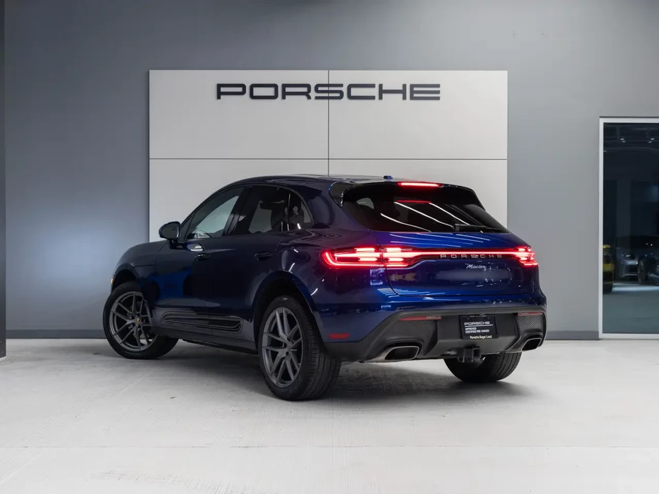 2024 Porsche Macan - Image 3 of 6